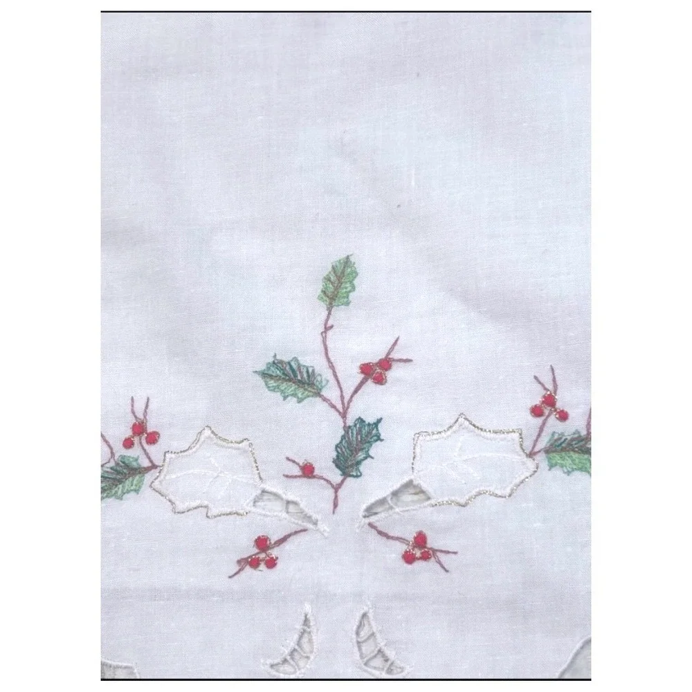 Vintage Christmas Holly Berry Embroidered White Cotton Table Runner 71